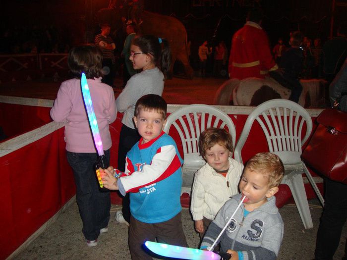 154386_10151258592912422_862722774_n