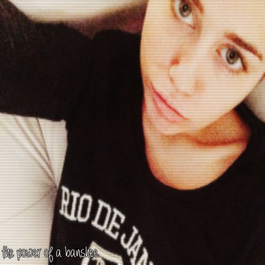 ➹̶т̶є̶є̶η̶α̶g̶є̶я̶υ̶η̶α̶ω̶α̶уϟ mi-am uitat bagaje afară și merg după ele CL; tu ? *râde* #andru ; da, mă cheamă miley, tipu .... da.
