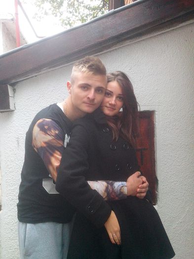 10728718_861178640581978_1667105963_n