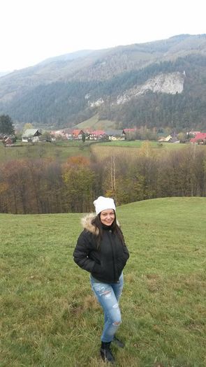 10745069_339484252879127_1694059024_n