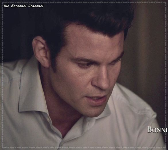 ;; S-A TERMINAT ZACUSCAAA DIN BORCANE *pune borcanele goale in dulap*