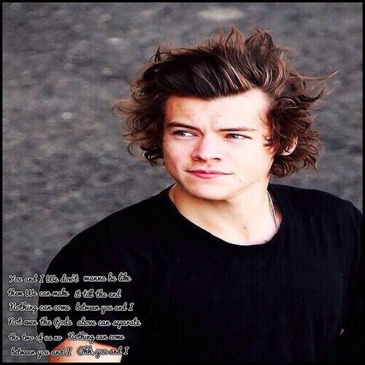 - # se uita serios la ea si apoi peste cateva secunde il bufneste rasul.  glumesti, nu? - Epii 19 _ Bloodstream