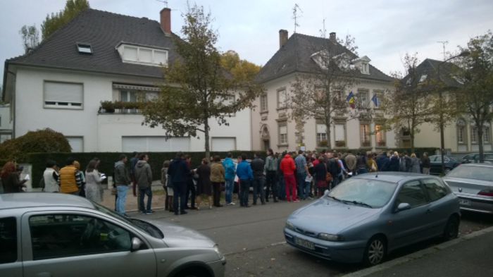 Strasbourg (France); Strasbourg-capitala Europei-oraș în Franța,prefectura departamentului Bas-Rhin, capitala regiunii Alsacia.
