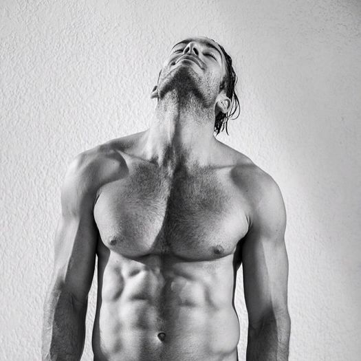  - Aaron Diaz