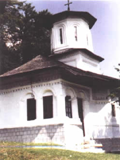 papusa - Manastirea Bistrita