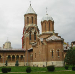 Paraclis-Sf-Filoteia_tn[1] - Manastirea Curtea de Arges