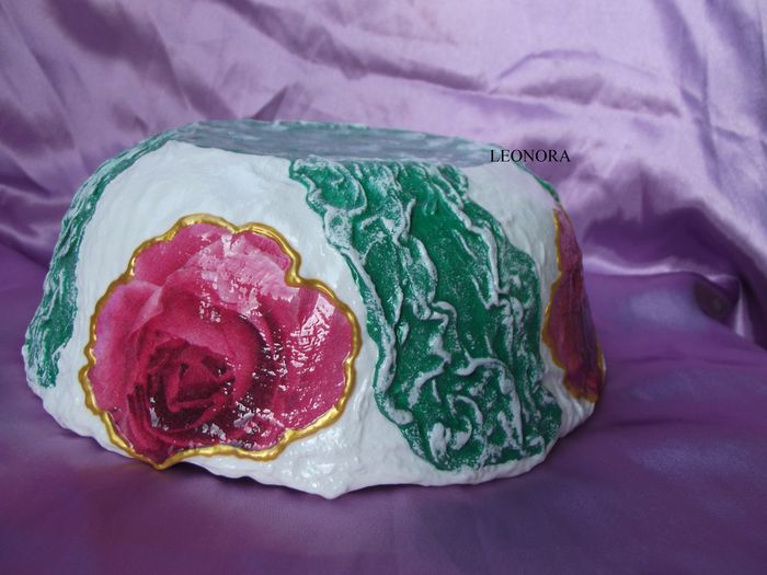 fructiera handamde verso detaliu