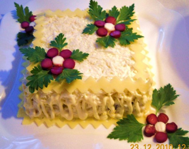 Salata Dance Alb - Idei de aranjare a platourilor pentru  mese festive si ocazii speciale