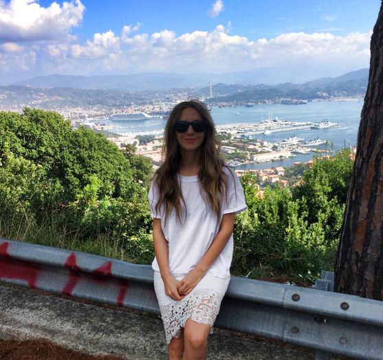 1471279_897633703599258_1012835011847345823_n - Adela Elena Popescu