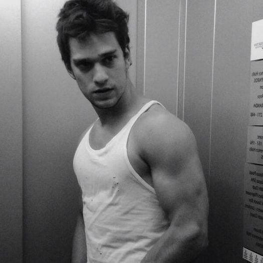 10647701_698723540234532_514428127_n