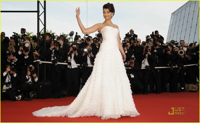 aishwarya-rai-cannes- 12 - ConcursSuperSurprizezz 2