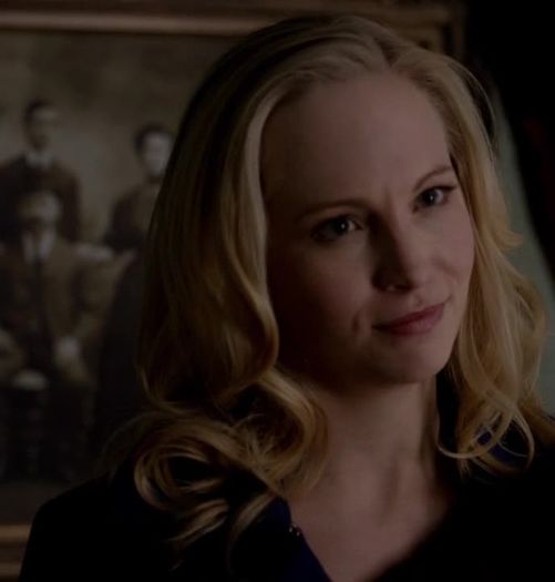 ᵔᴥᵔ -- *râde* nu la acel Klaus mă refeream,ştiţi voi la care..:)))