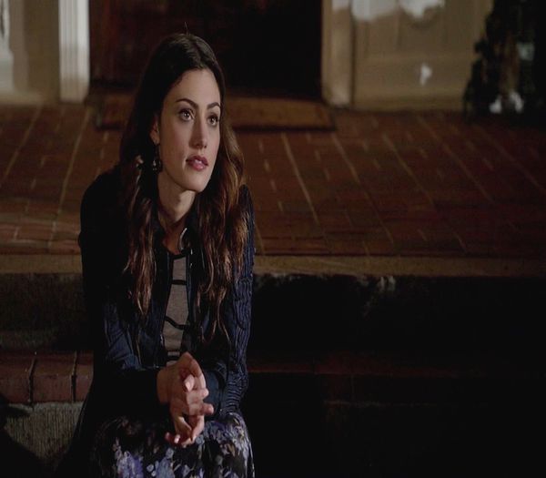 ✿ - Mai bine incerci la Vocea Romaniei. #fane Hello Caroline!! Cl; La mine e la Antena 3 #davina
