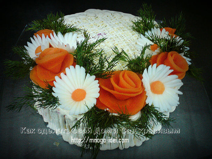 Salata hering sub o haina de blana 4 - Idei de aranjare a platourilor pentru  mese festive si ocazii speciale