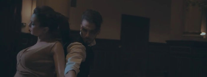 bandicam 2014-11-17 21-47-15-884 - A - Cand luminile se stang