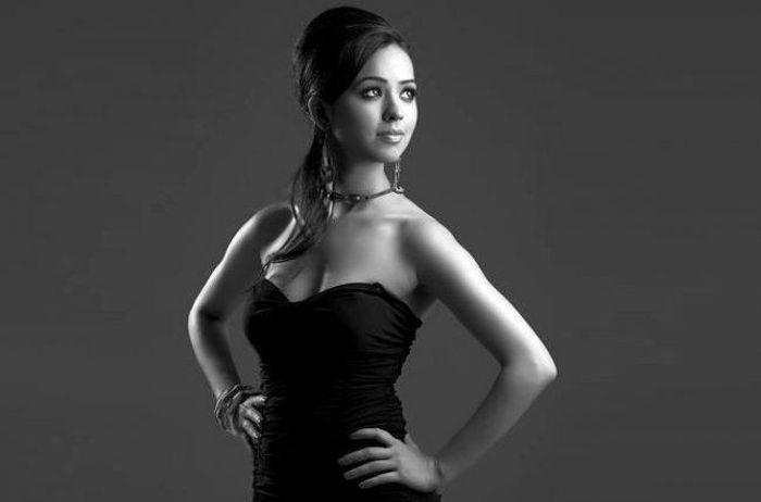 1800375_611424152300099_254323983422774597_n - mica mireasa