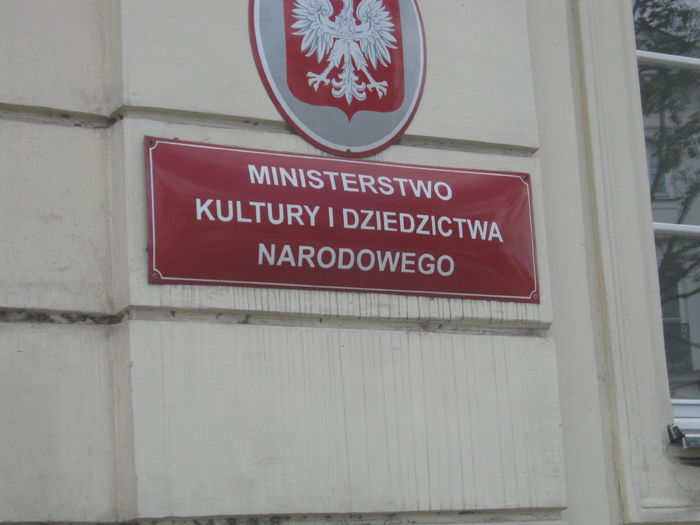  - Varsovia