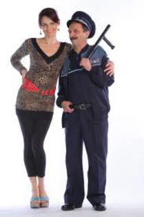 desc%u0103rcare (31); prostuta dar si gica
