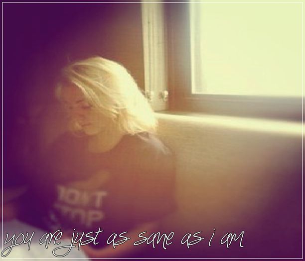 ┊deɴιι┊¤vine din apartamentul ei rupând nişte foi¤ - Epii 20 _ Never let me go