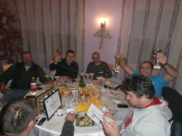 Chira-Eu-Vicentiu-Cipri-David - A- Prieteni Columbofili