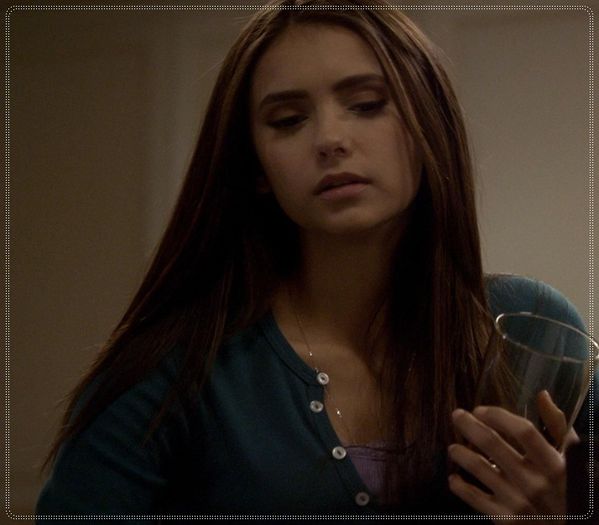 》*bate cu unghiile in pahar si se uita la ei*=))))) - Epii 21 _ Secret love
