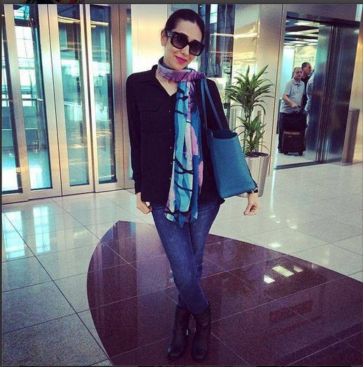 1625493_772336479494442_3239997497302278288_n - Karisma Kapoor
