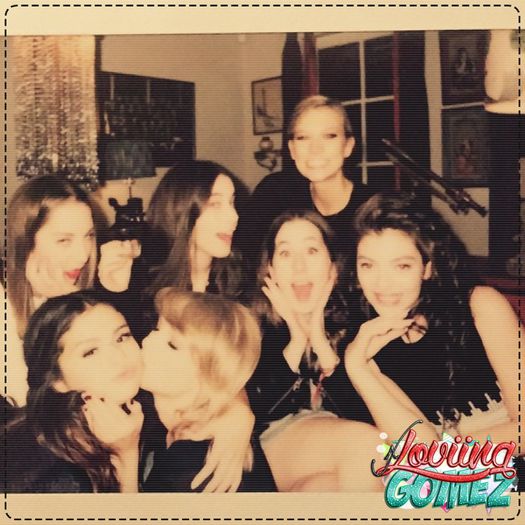 ✿ 158 day - 25.11.2o14