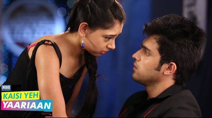 10431464_311194419071170_4506028398686396664_n - Kaisi Yeh Yaariaan Cum e prietenia