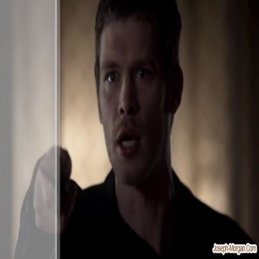 █ ▄→ -râde- păcat că nu are fustă dacă mă înţelegi :))))) -cl-; mă duc până la baie -se întoarce de acolo după un minut ţipând- MI-A DISPĂRIUT P::A!!! CE AI FĂCUT FĂ FEMEIE?
