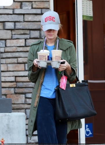 ve0htj - Ashley Tisdale