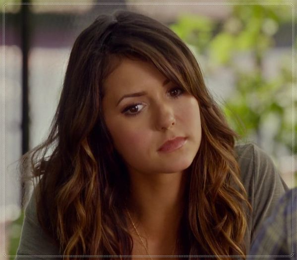 》Ce faci? ;< #Tyler *da din cap afirmativ si-si ia o punga de sange+pai* =)) #Zoe