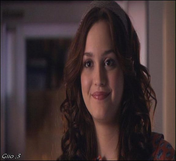 ▶ ° × ; se pune daca ma uit si eu ? esti genial, btw. [ zambeste ; @N. Mai bine lasa-cl; uite.. se duce Neymar dupa lemne. =)) @C. Da, da , da.. mi-ai spus tu.. [ ii zambeste ; @A.
