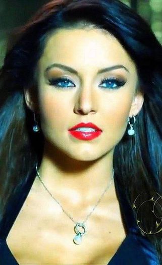 10408914_777074752349569_147209404760285832_n