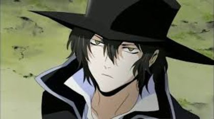 ador felul in care arata Gilbert dar tot Sebastian e baza