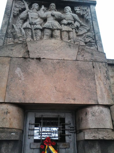 Anchisoarea unde au fost ulimele zile an veata HOREA ;CLOSCA si CRISAN.