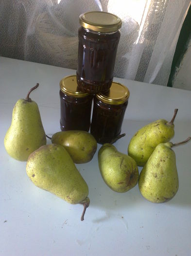 DULCEATA DE PERE 14 LEI