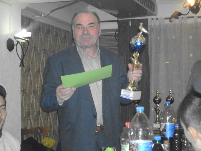 dublu campion dl profesor Florescu - ZBORUL PORCULUI EDITIA 4 -2014