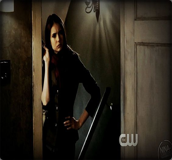 ;_ [apare in usa] Ce`i cu fata aia trista?...