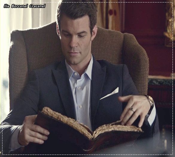 ;; clk Ai grija la gropi...;(=))#kath. *ia o carte de pe jos, se pune pe fotoliu si incepe; sa citeasca*=)))))))#Fane + *in timp ce citeste* Daca o sa fiu Bambi ma confunda Fane cu mancarea si ma mananca pana sa fiu bambi a ta=)))))))#Tatia.
