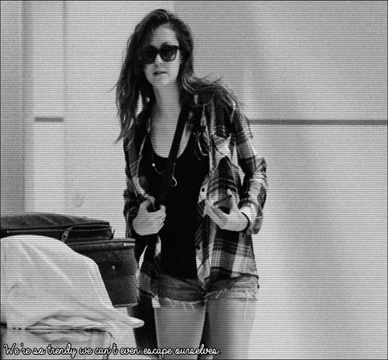 ;_ Pacat...#ilie=))) + Am fost acolo, le stiu pe toate cand s`au fabricat...(cl); Nu le recitesc nici de nebuna... #steff=))))))
