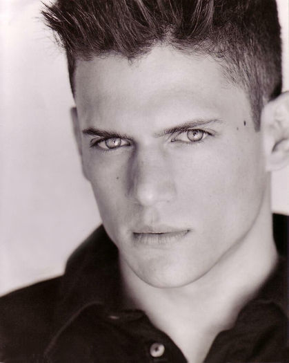 Wentworth Miller (2)