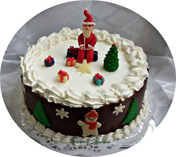 Tortul Mos Craciun - Platouri cu dulciuri