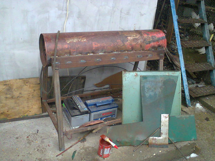 ALTA IN LUCRE CAUTA CUMPATATOR - VAND MASINA DE BATUT PORUMB