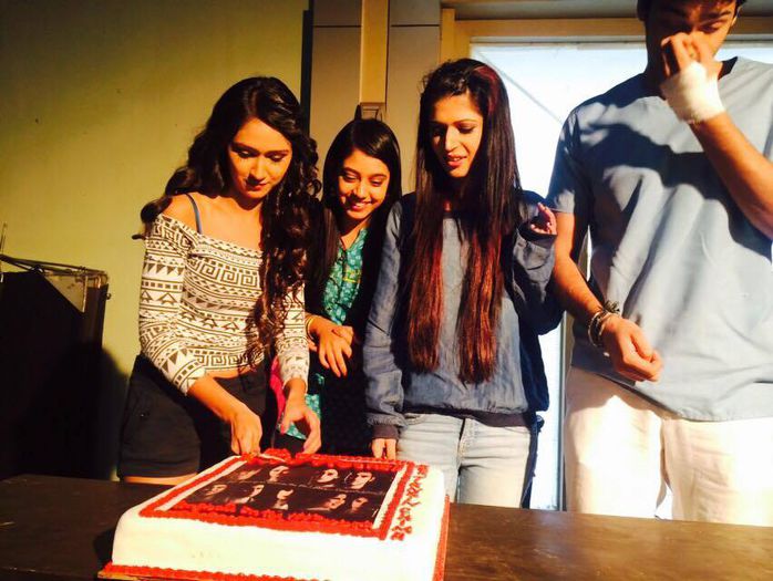 10847892_953164758046960_8851097456882877437_n - Kaisi Yeh Yaariaan Cum e prietenia