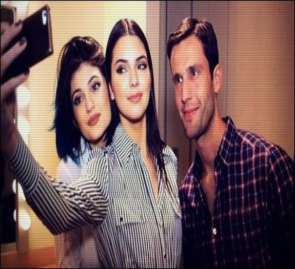 ⊿◤;. [#se uita la brad . e chiar dragut aranjat ..