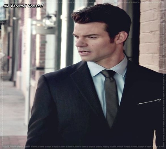 ;; Uite o intrebare pe care nu ti-am adresat-o...de ce ai venit dupa mine si Klaus?..=))))))))))))