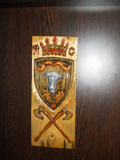 sculpata pe lemn de brad