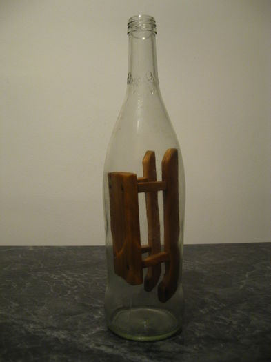 IMG_3969 - Confectionez spre vanzare- scarita in sticla