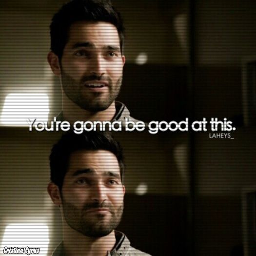 ➹❛ЯΛÐłØΛϾTłVƐ❜☂ Nu te miștocăresc, chiar îmi pare rău pentru cea CL; Mai bună prietenă a mea de aici. *își șterge o lakrimă și o ia în brațe* #Elena ; Vrei să îmi tunzi mustața ? :X #Kol
