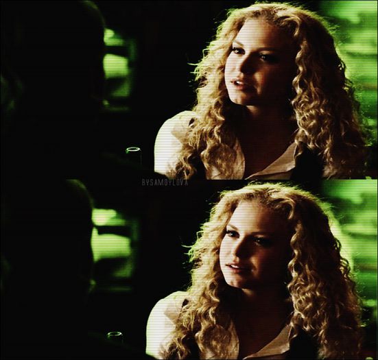 ✌↘;.wιɴcнeѕтer;. #își dă ochii peste cap. De ce n-o iei pe Elena sau Tatia ? =))). #își acoperă gura